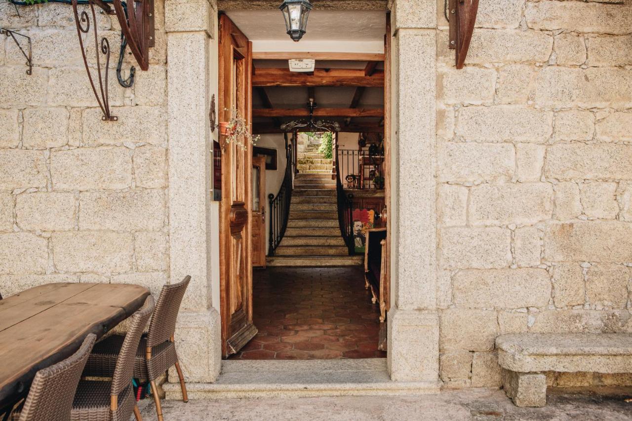 Auberge U N'Antru Versu San-Gavino-di-Carbini Exterior photo